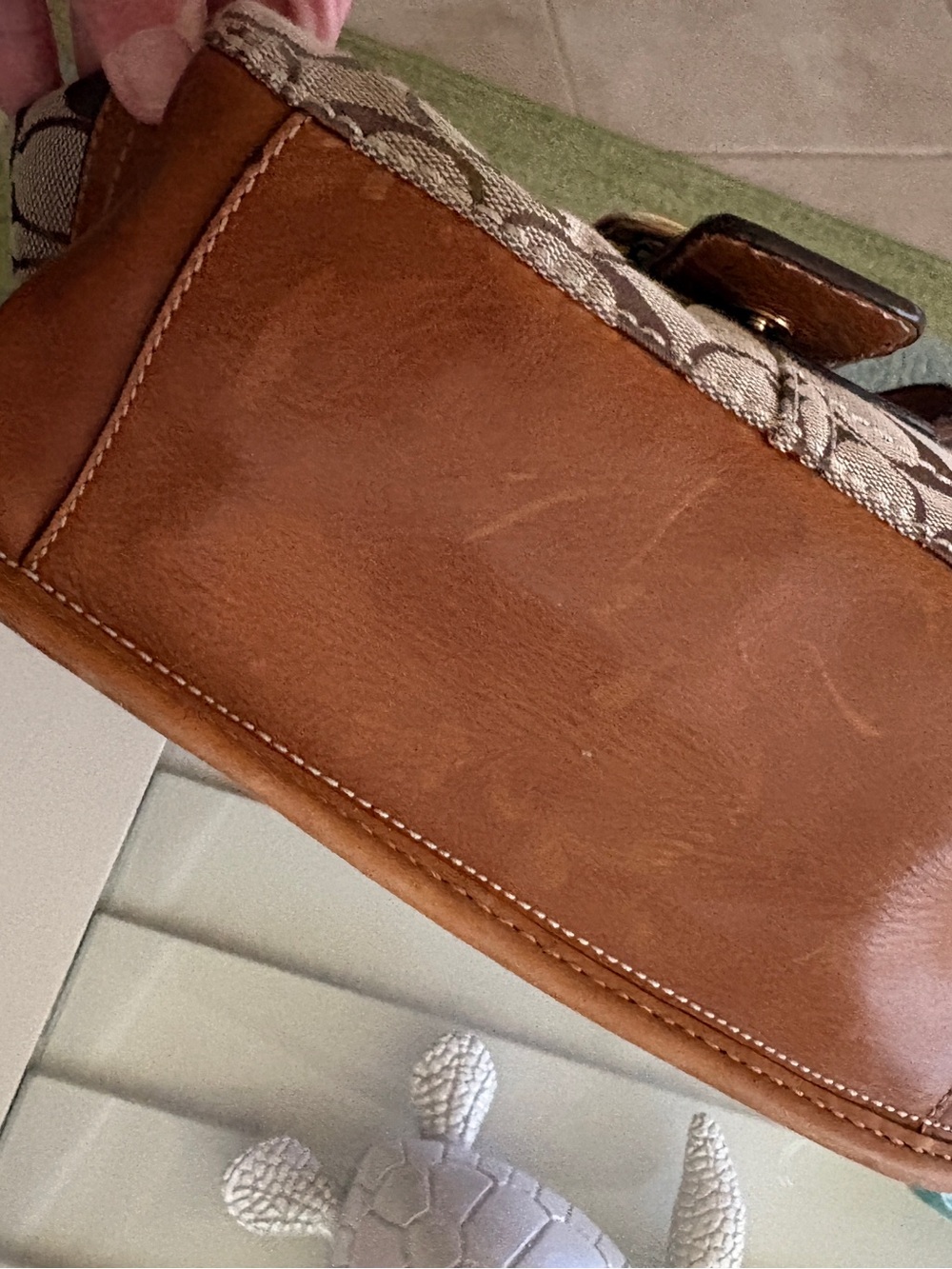 Authentic Coach Purse - Picture 12 of 16
